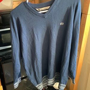 Travis Mathew sweater